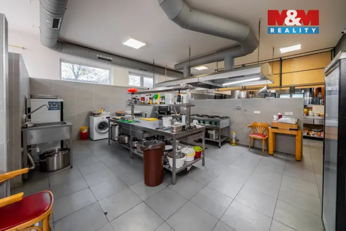 Pronájem restaurace, Olomouc - Nemilany, 600 m2