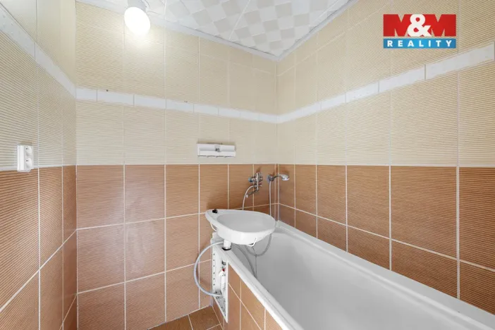 Pronájem bytu 2+1, Ústí nad Labem - Severní Terasa, Pod Parkem, 61 m2