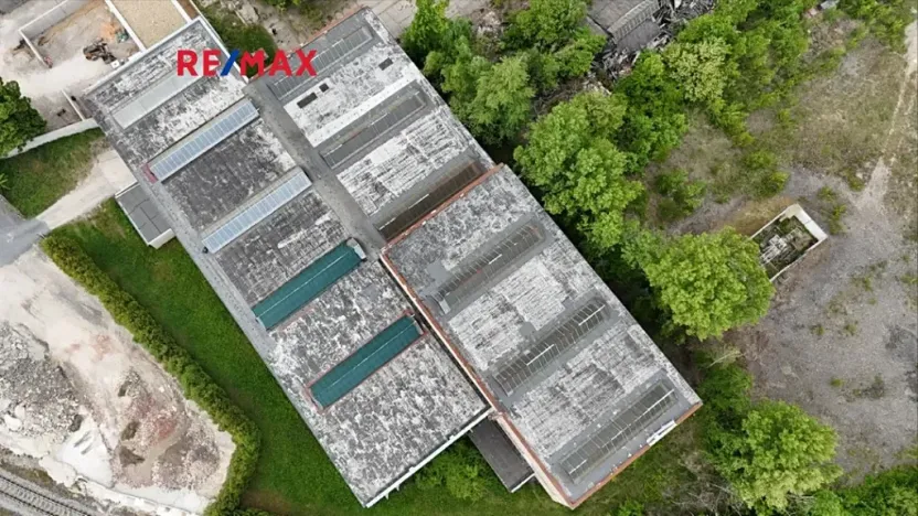 Prodej výrobních prostor, Roudnice nad Labem, Pracnerova, 2250 m2