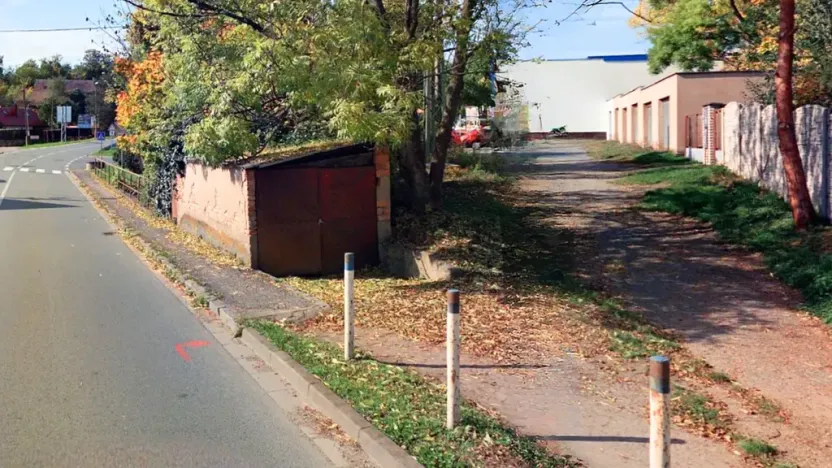 Prodej komerčního pozemku, Týnec nad Labem, 140 m2