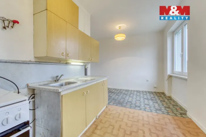 Prodej bytu 3+1, Sytno, 70 m2