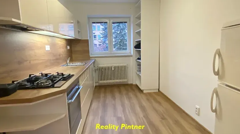 Pronájem bytu 2+1, Příbram, 28. října, 55 m2