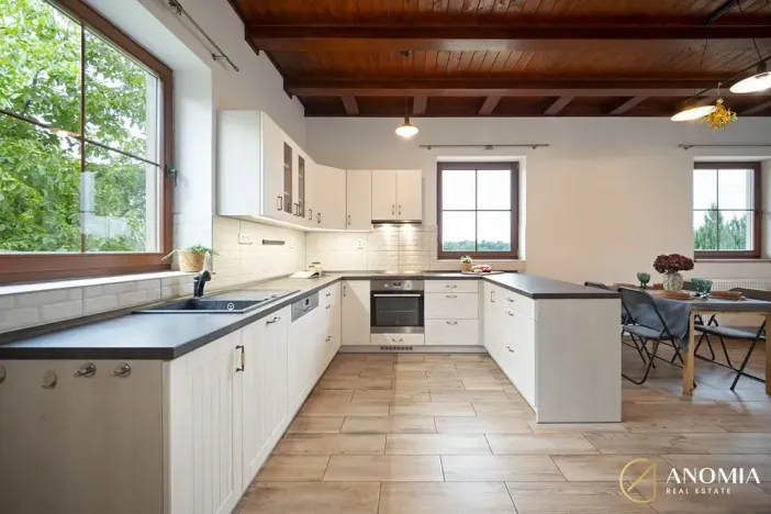 Prodej rodinného domu, Trhová Kamenice, 195 m2