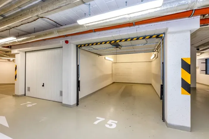 Pronájem bytu 1+kk, Praha - Hlubočepy, Fabiánové, 34 m2