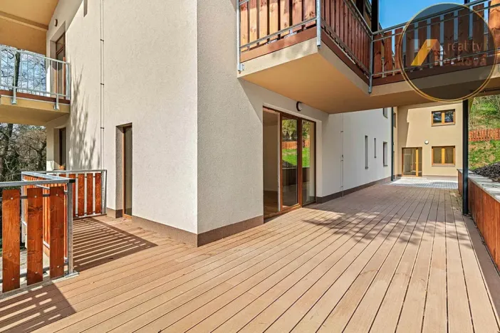 Pronájem bytu 4+kk, Jesenice, Do Potočin, 154 m2