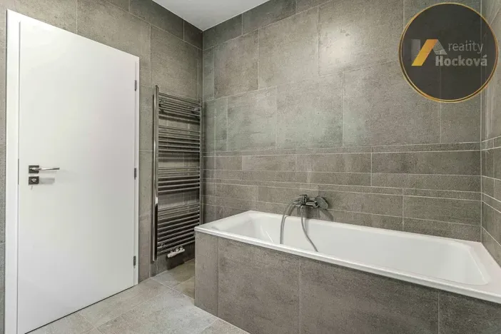 Pronájem bytu 4+kk, Jesenice, Do Potočin, 127 m2