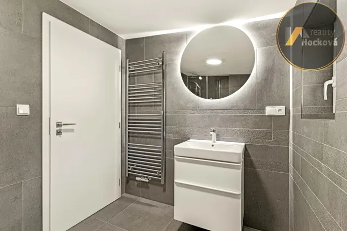 Prodej rodinného domu, Jesenice, Do Potočin, 467 m2