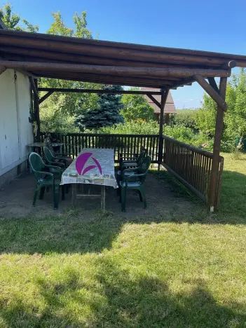 Pronájem chaty, Velký Týnec, 15 m2