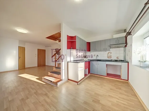 Prodej rodinného domu, Horní Skrýchov, 175 m2