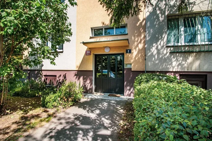 Pronájem bytu 2+1, Praha - Malešice, Bydžovského, 58 m2