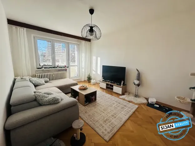 Prodej bytu 2+1, Krnov, Maxima Gorkého, 55 m2