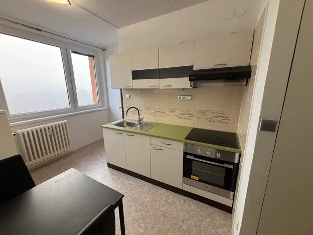 Pronájem bytu 1+1, Otrokovice, Polní, 32 m2