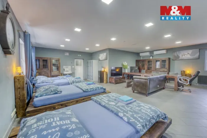 Prodej výrobních prostor, Stružná, 216 m2