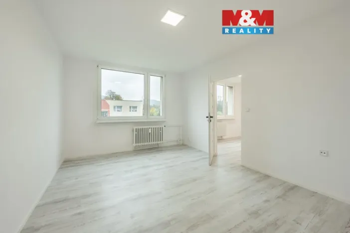 Prodej bytu 2+kk, Chřibská, 36 m2