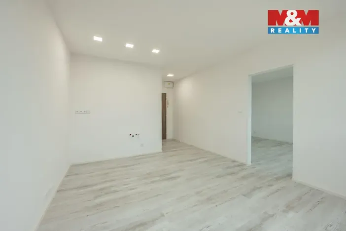 Prodej bytu 2+kk, Chřibská, 36 m2