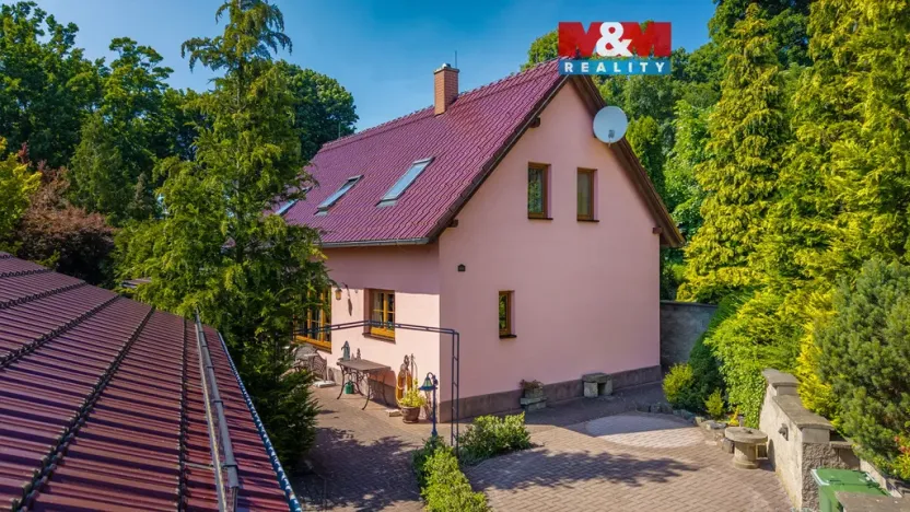 Prodej rodinného domu, Česká Kamenice, Máchova, 138 m2