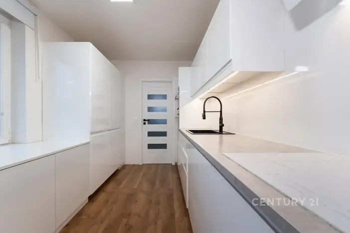 Prodej bytu 4+kk, Most, Česká, 97 m2