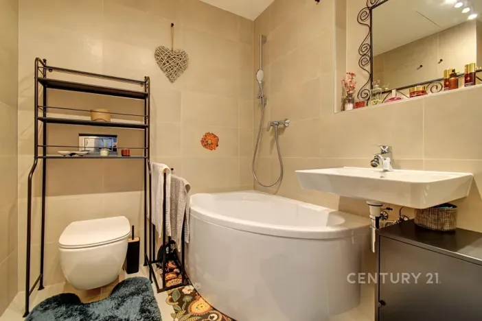 Prodej bytu 1+kk, Praha - Hloubětín, Laponská, 30 m2