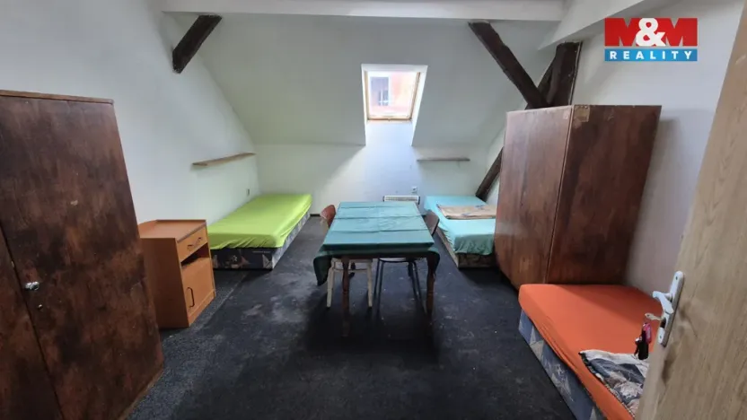 Pronájem činžovního domu, Kladno, Váňova, 265 m2