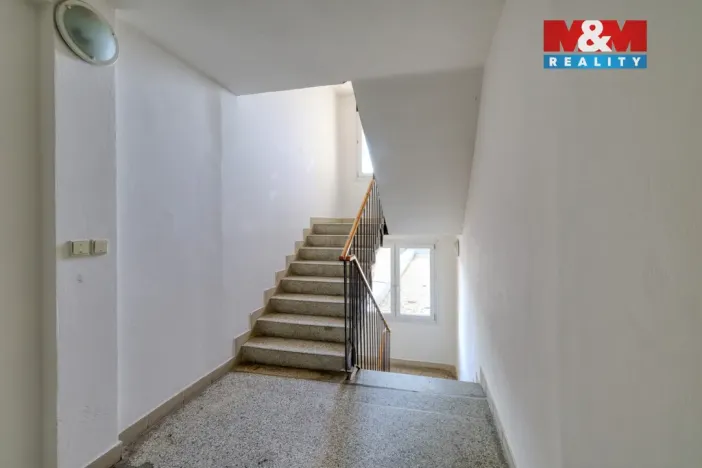 Prodej bytu 1+1, Plzeň - Skvrňany, 47 m2