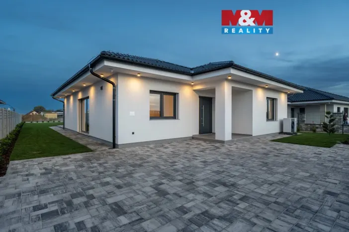 Prodej rodinného domu, Jenštejn, Za zahradami, 153 m2