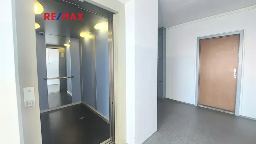 Pronájem bytu 2+kk, Praha - Stodůlky, Kettnerova, 45 m2