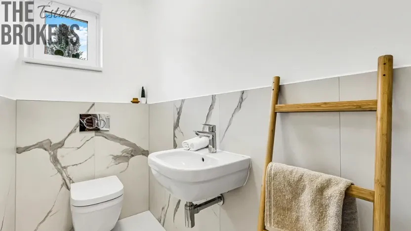 Prodej rodinného domu, Tursko, Jezdecká, 214 m2