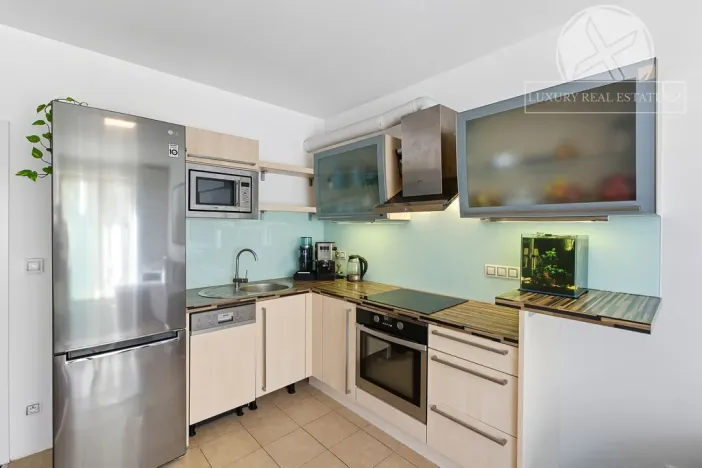 Prodej bytu 2+kk, Praha - Malešice, Univerzitní, 50 m2