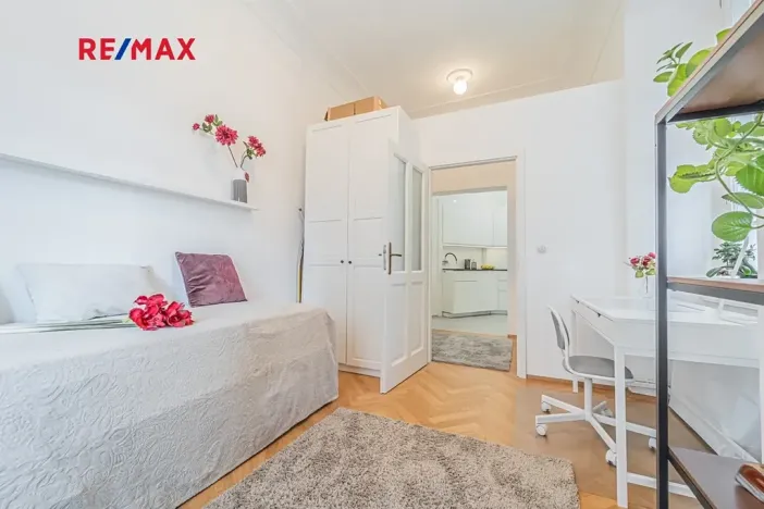 Prodej bytu 2+1, Praha - Staré Město, Náprstkova, 42 m2