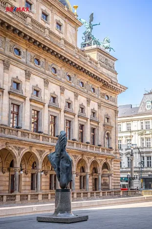 Prodej bytu 2+1, Praha - Staré Město, Náprstkova, 42 m2