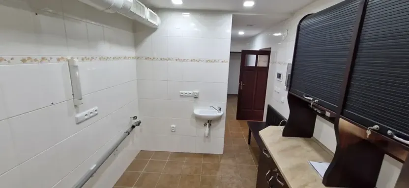 Prodej komerční nemovitosti, Luhačovice, Pod Léštím, 435 m2