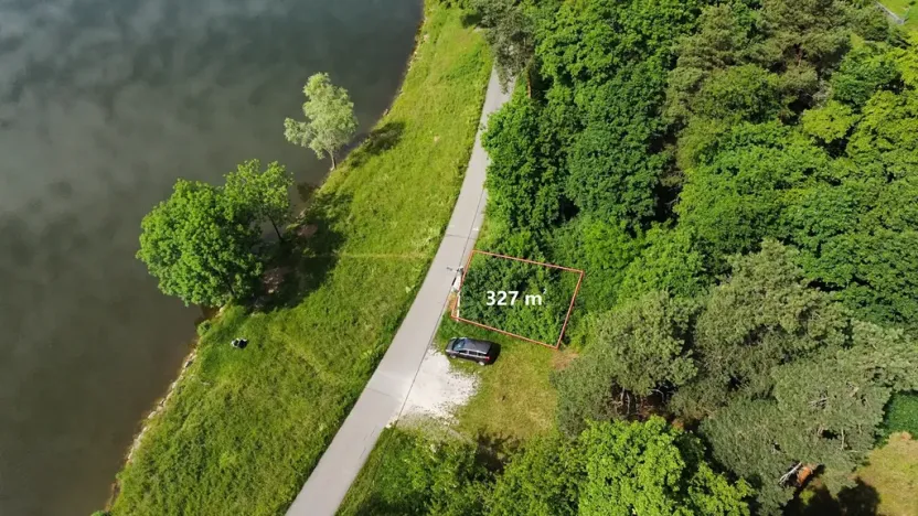 Prodej zahrady, Pozlovice, 327 m2