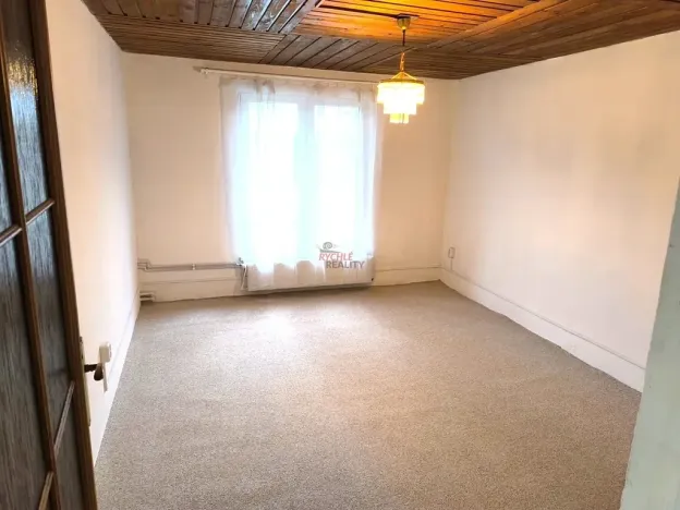 Pronájem bytu 2+1, Rožnov pod Radhoštěm, Pod Chlacholovem, 85 m2