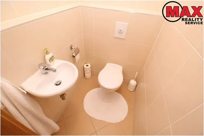 Pronájem bytu 2+kk, Praha - Hrdlořezy, V třešňovce, 61 m2