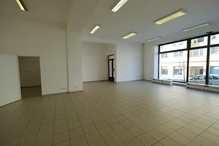 Pronájem obchodního prostoru, Uherský Brod, 110 m2