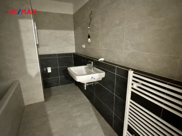 Prodej bytu 2+kk, Praha - Dolní Počernice, Černodolská, 66 m2