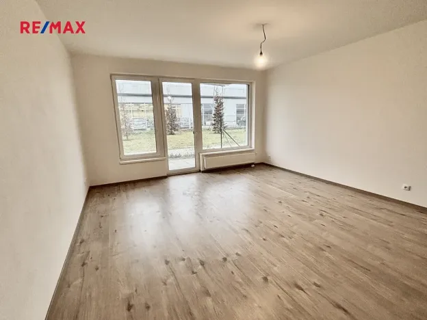 Prodej bytu 2+kk, Praha - Dolní Počernice, Černodolská, 64 m2