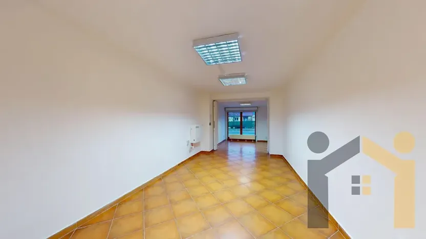 Pronájem obchodního prostoru, Praha - Hostivař, Hornoměcholupská, 88 m2