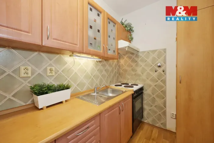 Prodej bytu 2+1, Jaroměř - Josefov, Novoměstská, 54 m2