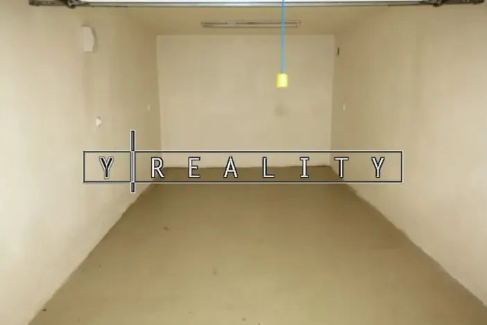 Pronájem garáže, Praha - Uhříněves, Sušilova, 18 m2