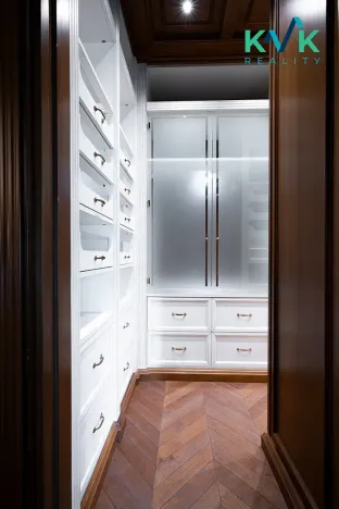 Prodej bytu 6+kk a větší, Karlovy Vary, U Imperiálu, 252 m2