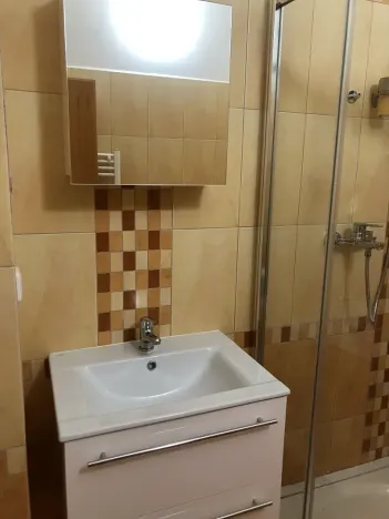 Pronájem bytu 2+kk, Praha - Záběhlice, Nad Chaloupkami, 62 m2