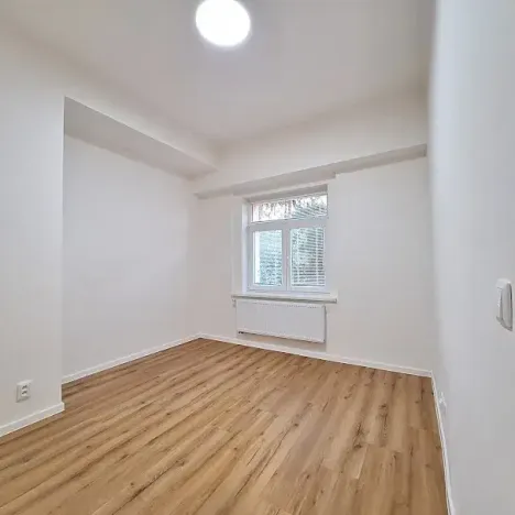 Pronájem bytu 3+1, Praha - Břevnov, Bělohorská, 70 m2