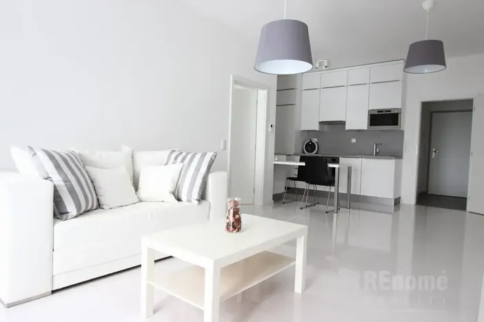 Pronájem bytu 2+kk, Praha - Karlín, U Mlýnského kanálu, 55 m2