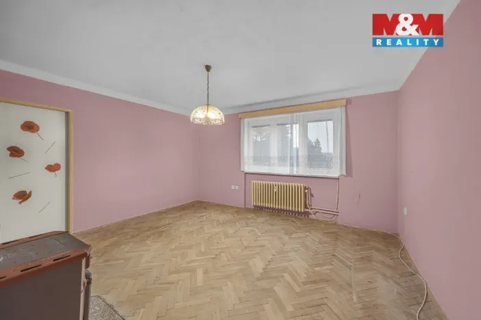 Prodej bytu 3+1, Čerčany, Družstevní, 58 m2