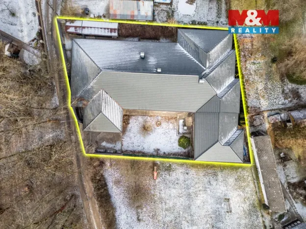 Prodej rodinného domu, Mokrovraty, 375 m2