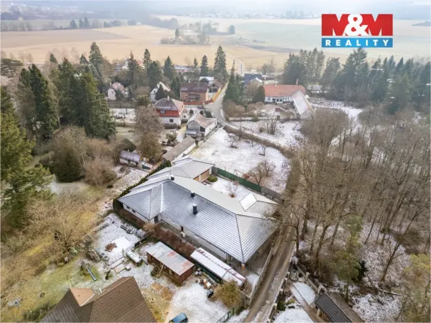 Prodej rodinného domu, Mokrovraty, 375 m2