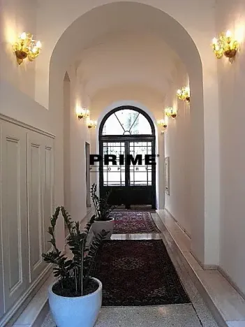 Pronájem bytu 2+1, Praha - Nové Město, Truhlářská, 79 m2