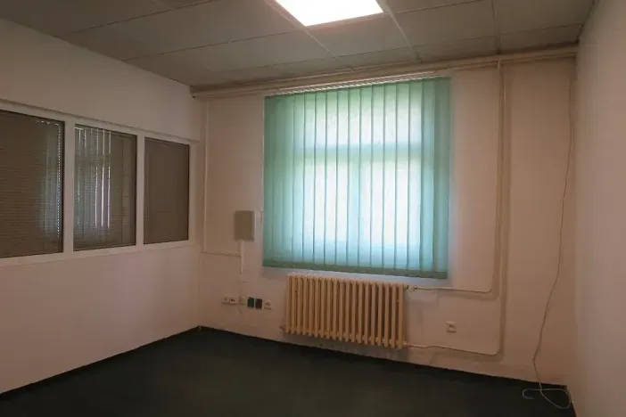Pronájem kanceláře, Hradec Králové, Bieblova, 35 m2