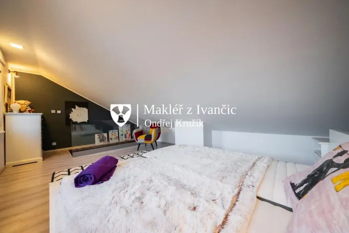 Pronájem rodinného domu, Ivančice, Jana Schwarze, 178 m2